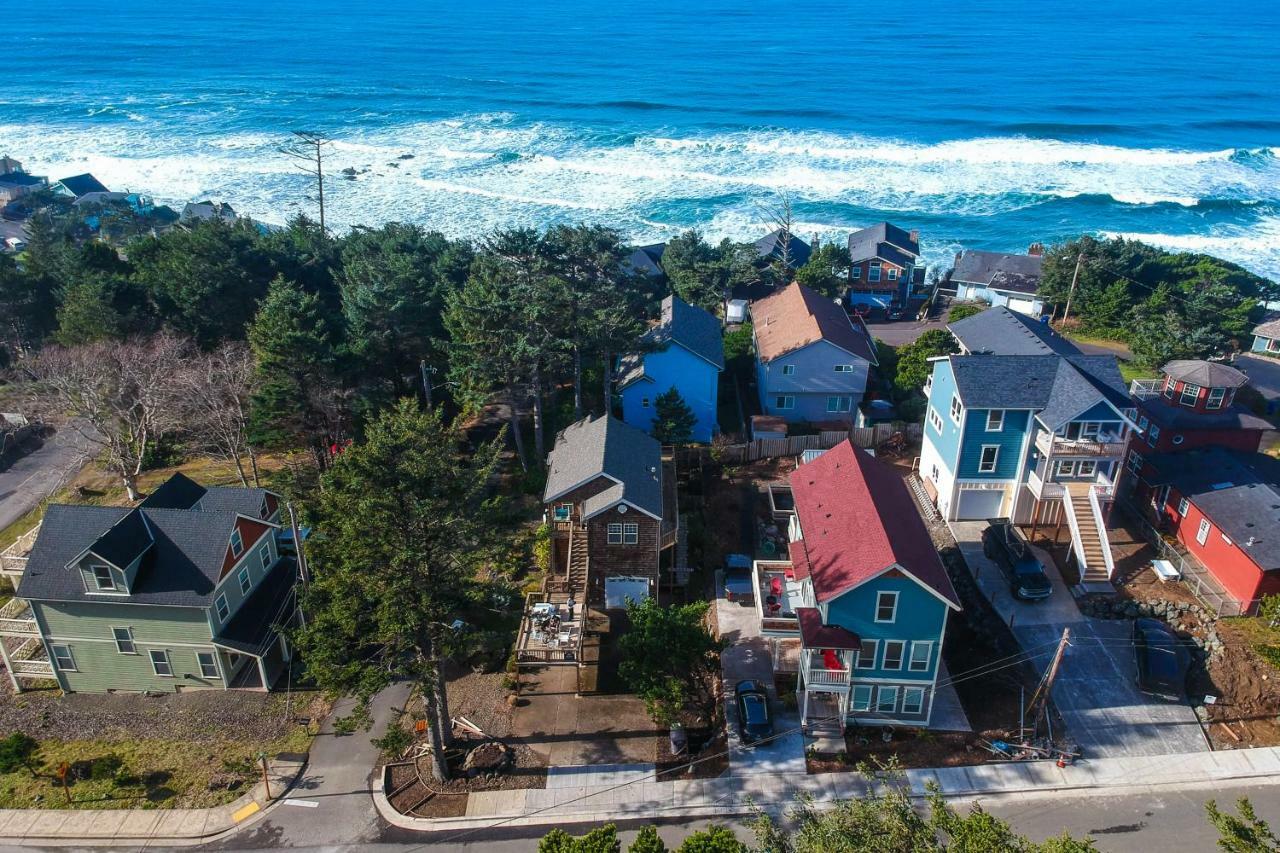 Beach House With A Park Lincoln City Dış mekan fotoğraf